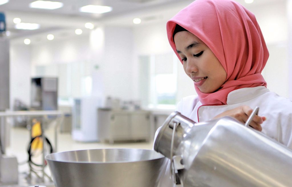 Food safety is no piece of cake