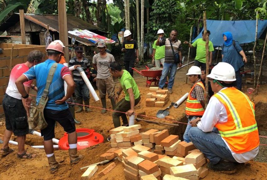 100 million safe water gardens for villagers around the world
