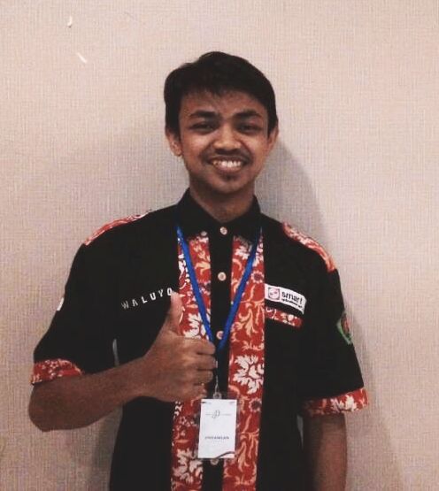 Waluyo’s story: Finding purpose with the SMART Planters scholarship